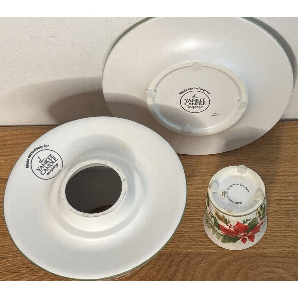 Yankee Candle Christmas Poinsettia Large Ceramic Jar Topper Shade, holder, Plate - Picture 4 of 5